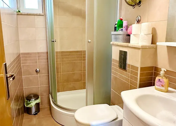 شقة Spacious Family Near The *