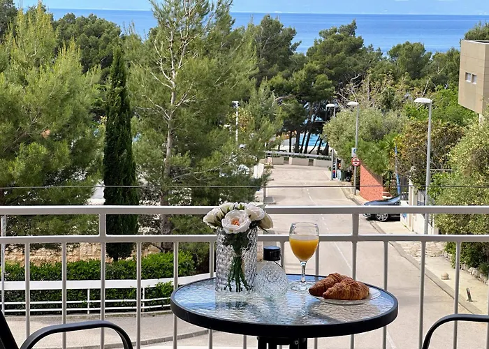 شقة Spacious Family Near The ماكارسكا